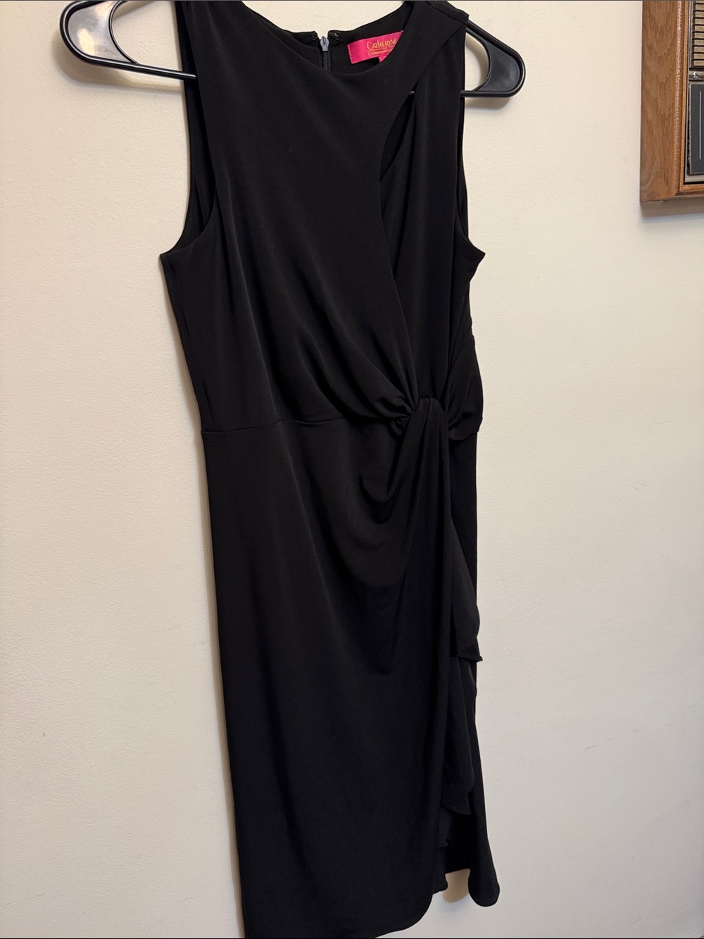 Catherine melandrino Sleeveless Black Knot-Detail Sheath Dress